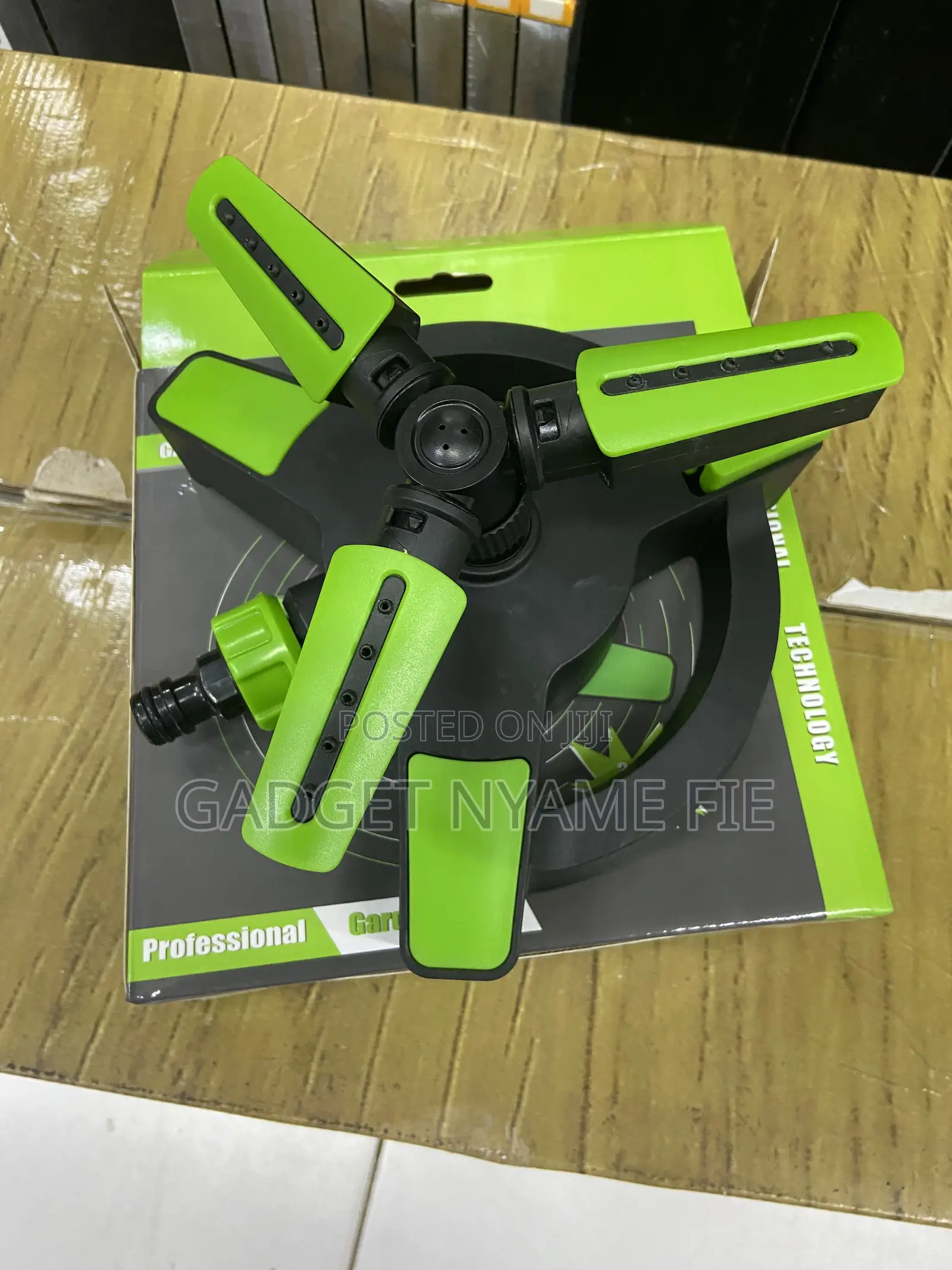 3 Arm Rotating Sprinkler