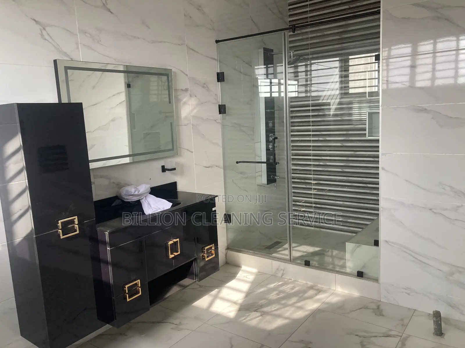 Sparkling Home and Office Cleaning