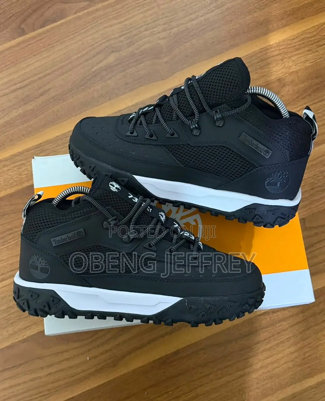 Original Timberland Motion 6 Black and White