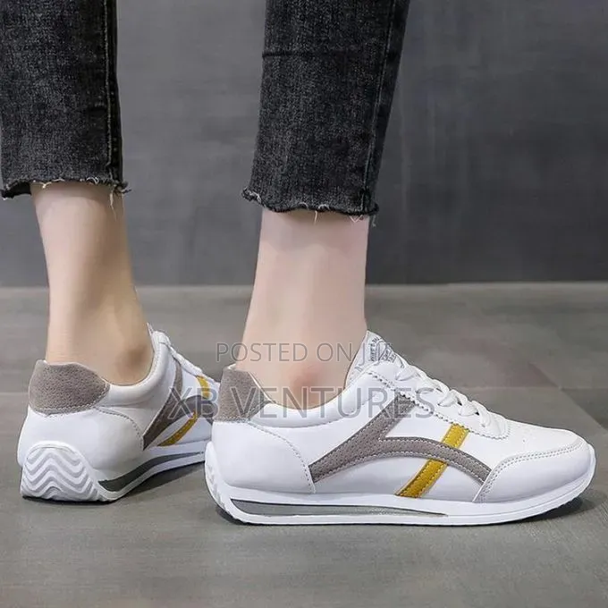 Street Style Women Casual Running Shoes