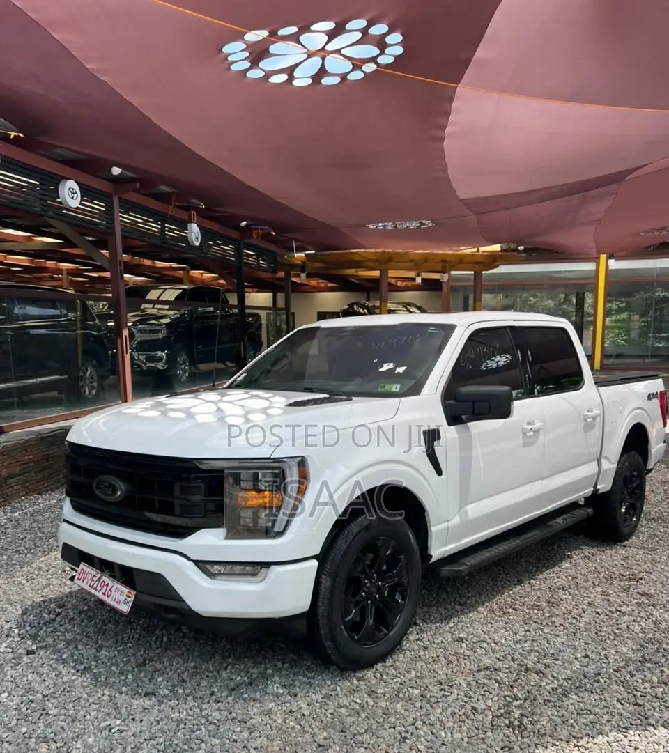 Ford F-150 2022 White