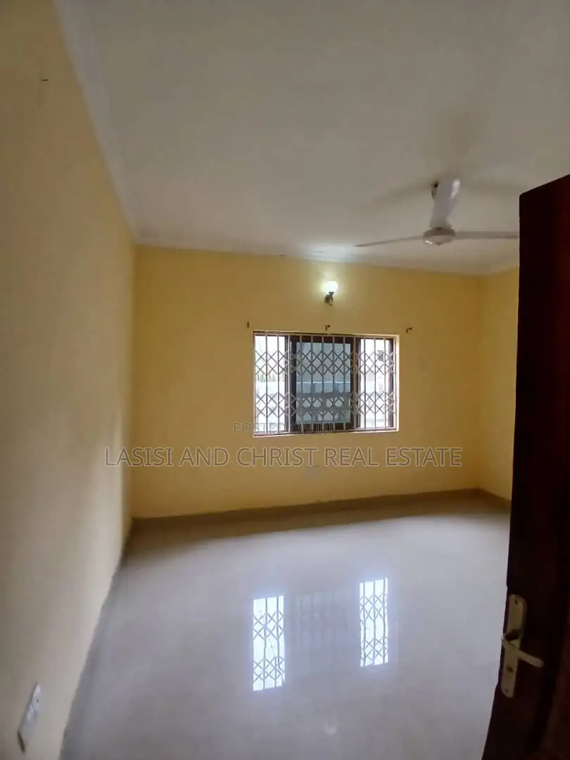 2bdrm House in Lasisi And Christ, Amasaman for rent