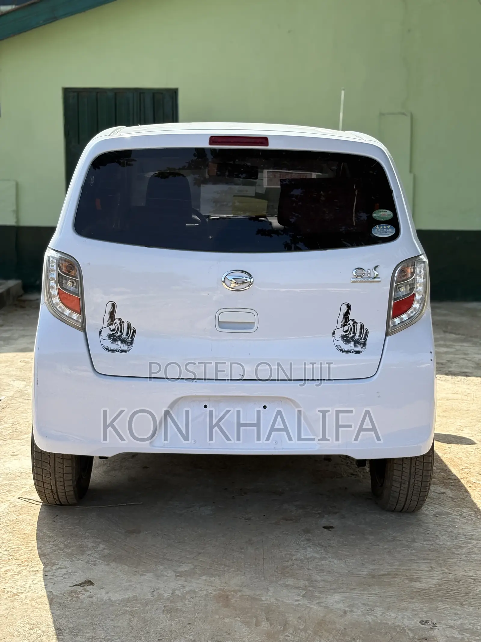 Daihatsu Mira 2016
