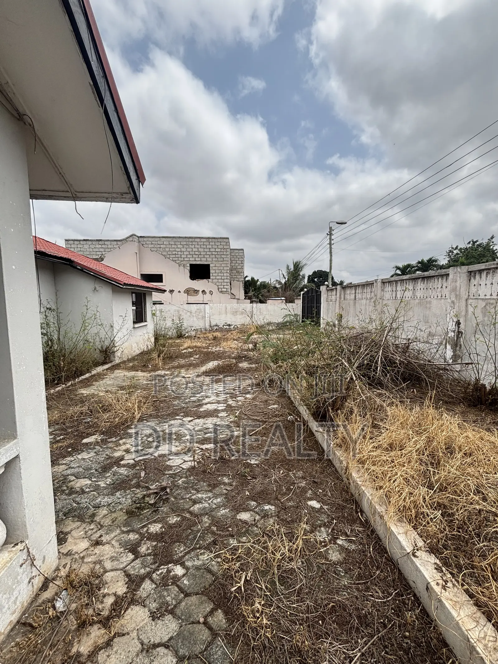 3bdrm House in Parakuo Estate for sale