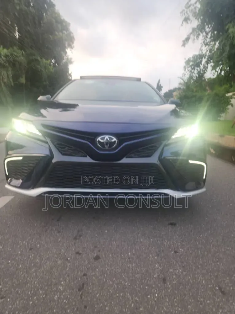 Toyota Camry 2024 Blue