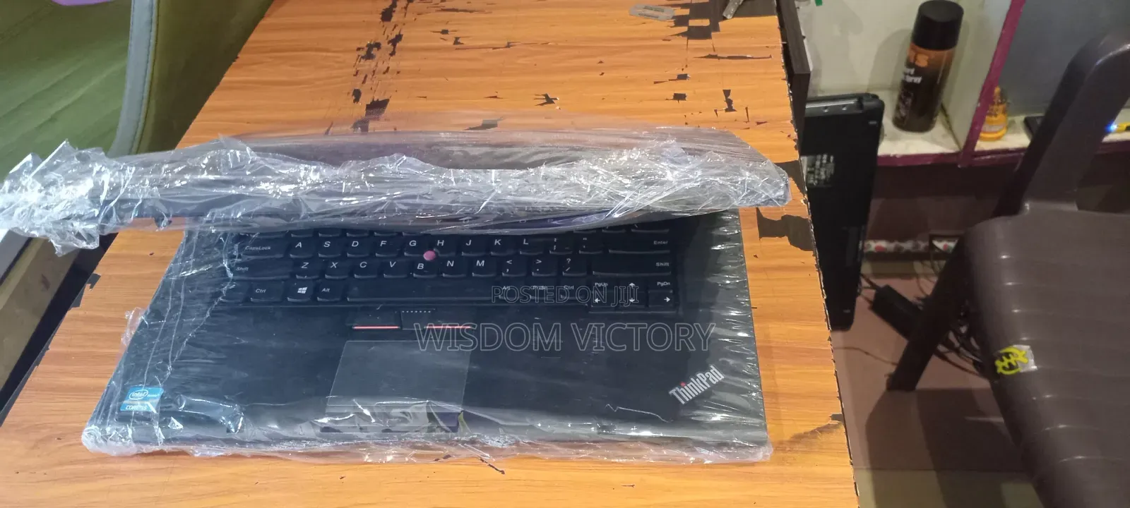 New Laptop Lenovo ThinkPad T490s 8GB Intel Core i5 HDD 320GB