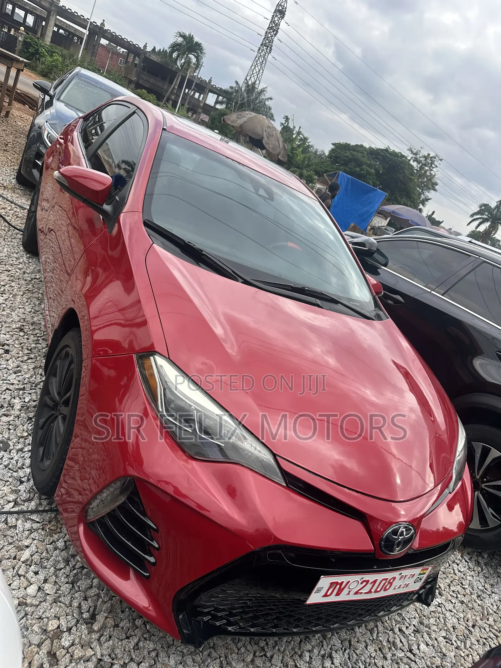 Toyota Corolla SE (1.8L 4cyl 2A) 2018 Red