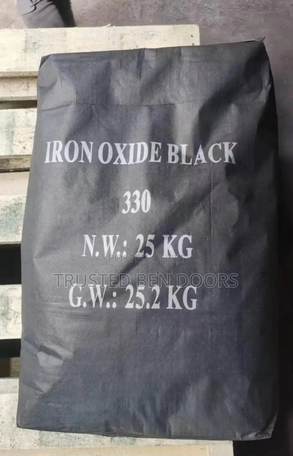 Black Iron Oxide Colour Pigment for Flooring Works