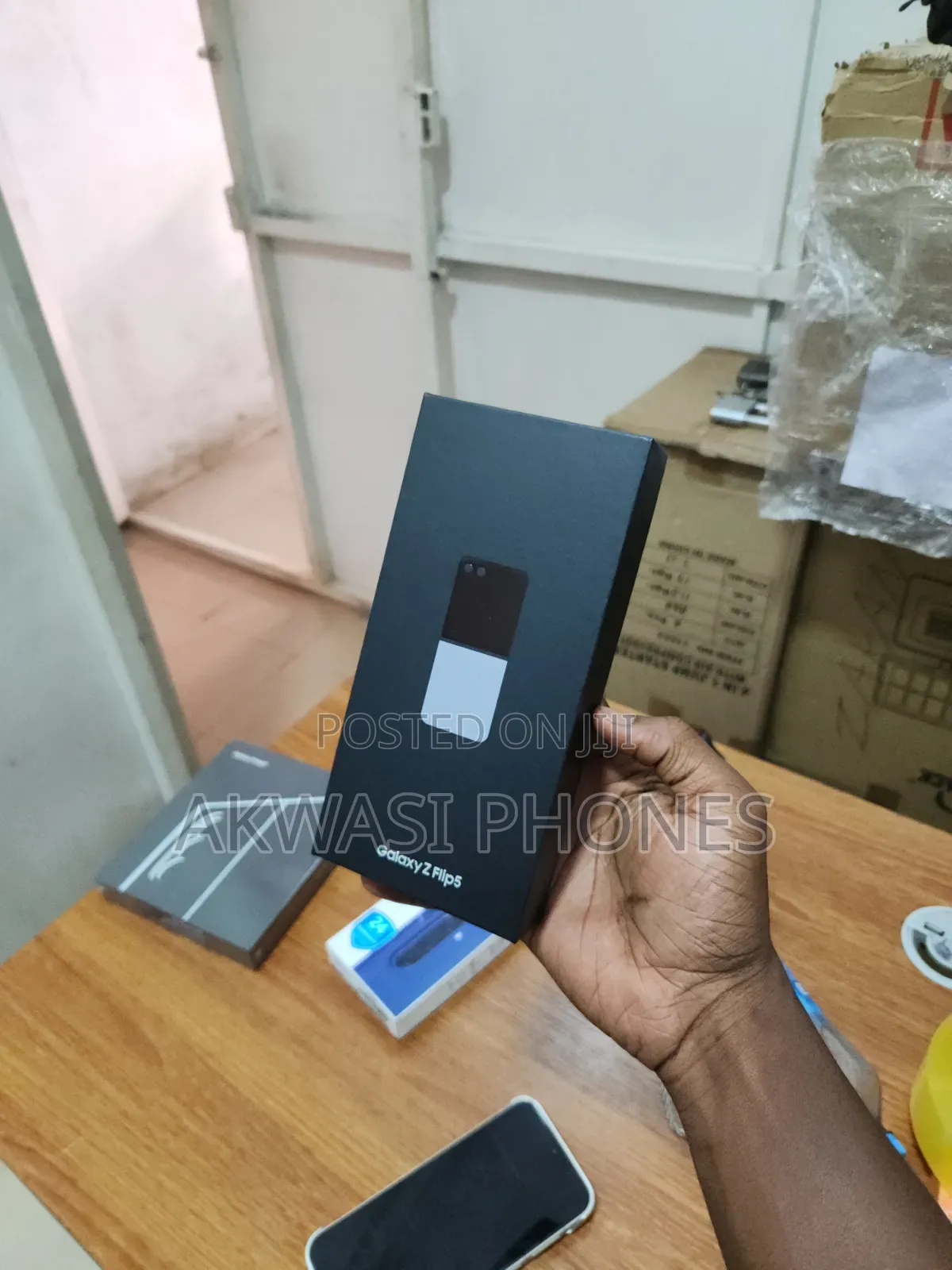 New Samsung Galaxy Z Flip 5 512 GB Black