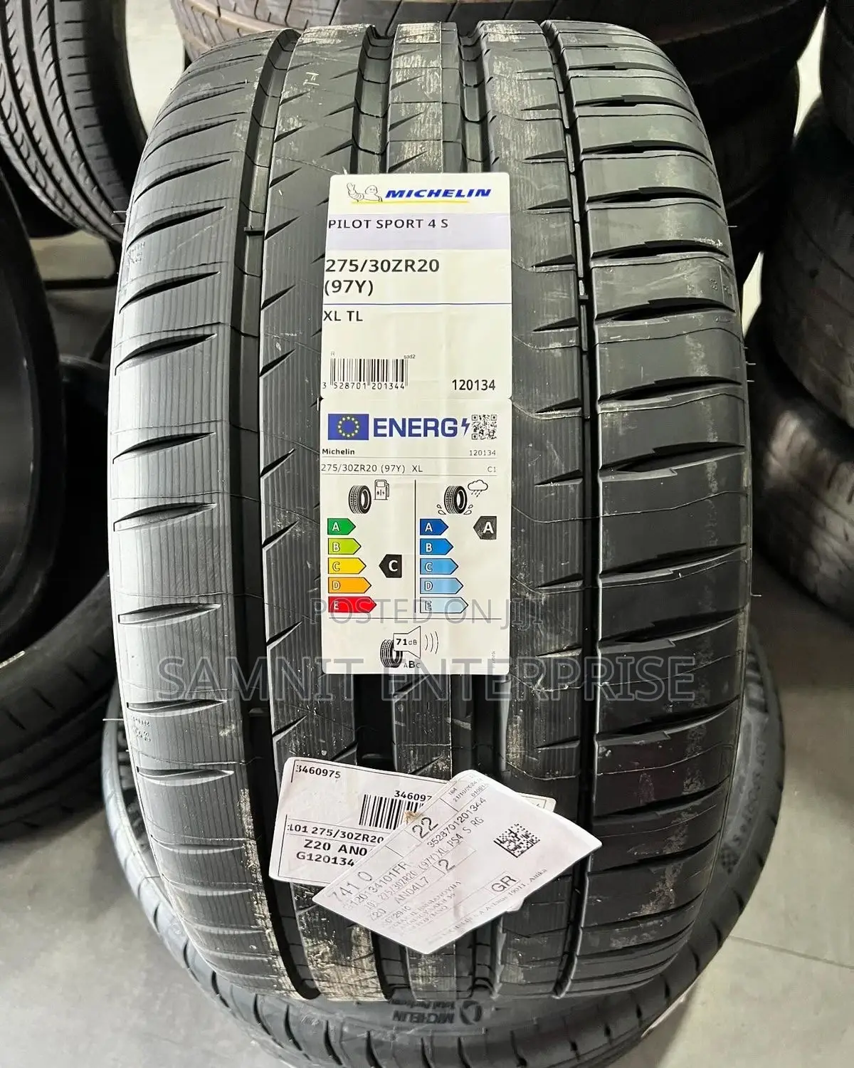 Brand New Tires Available for Private and Commercial Cars