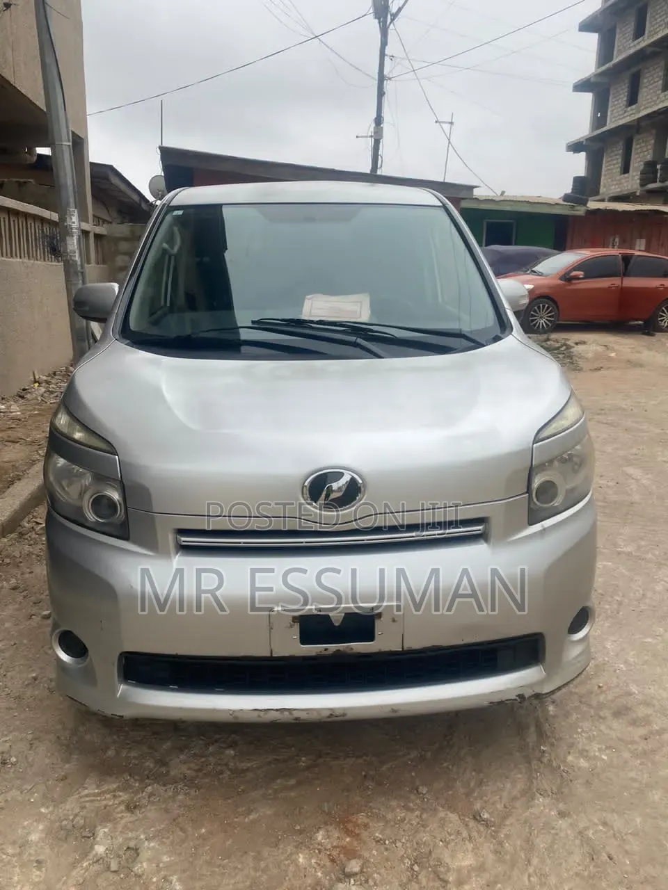 Toyota Voxy 2013 Silver