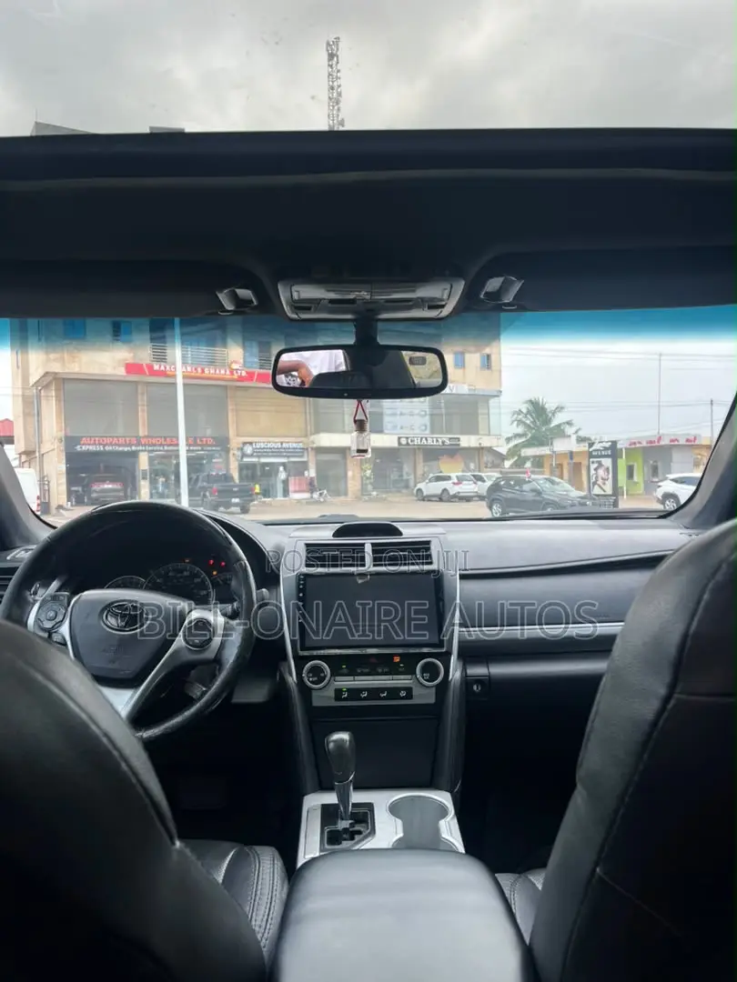 Toyota Camry SE 4dr Sedan (2.5L 4cyl 6A) 2012 Black