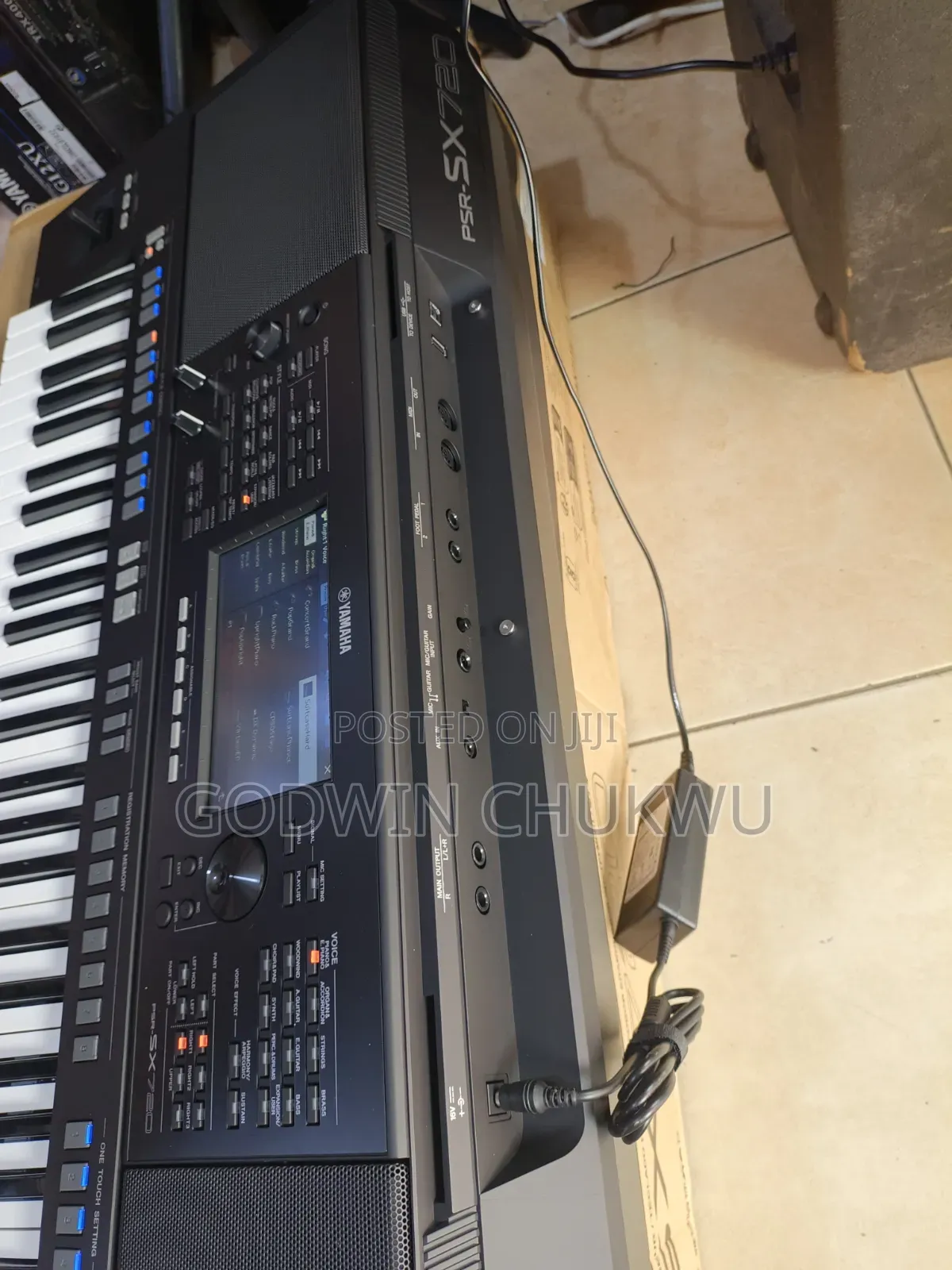 PSR-Sx 720 Yamaha Keyboard