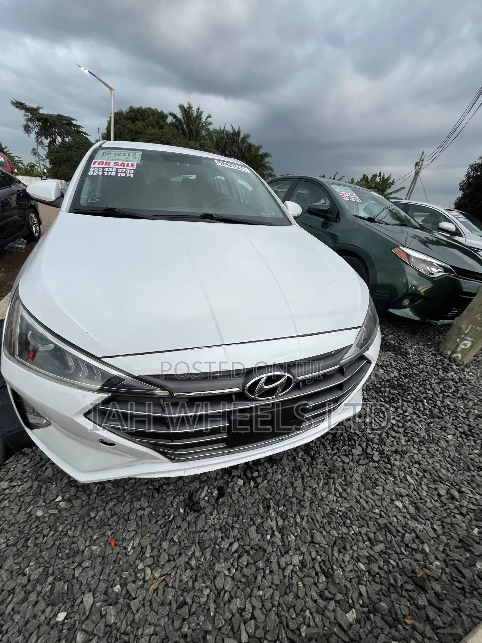Hyundai Elantra 2020 White