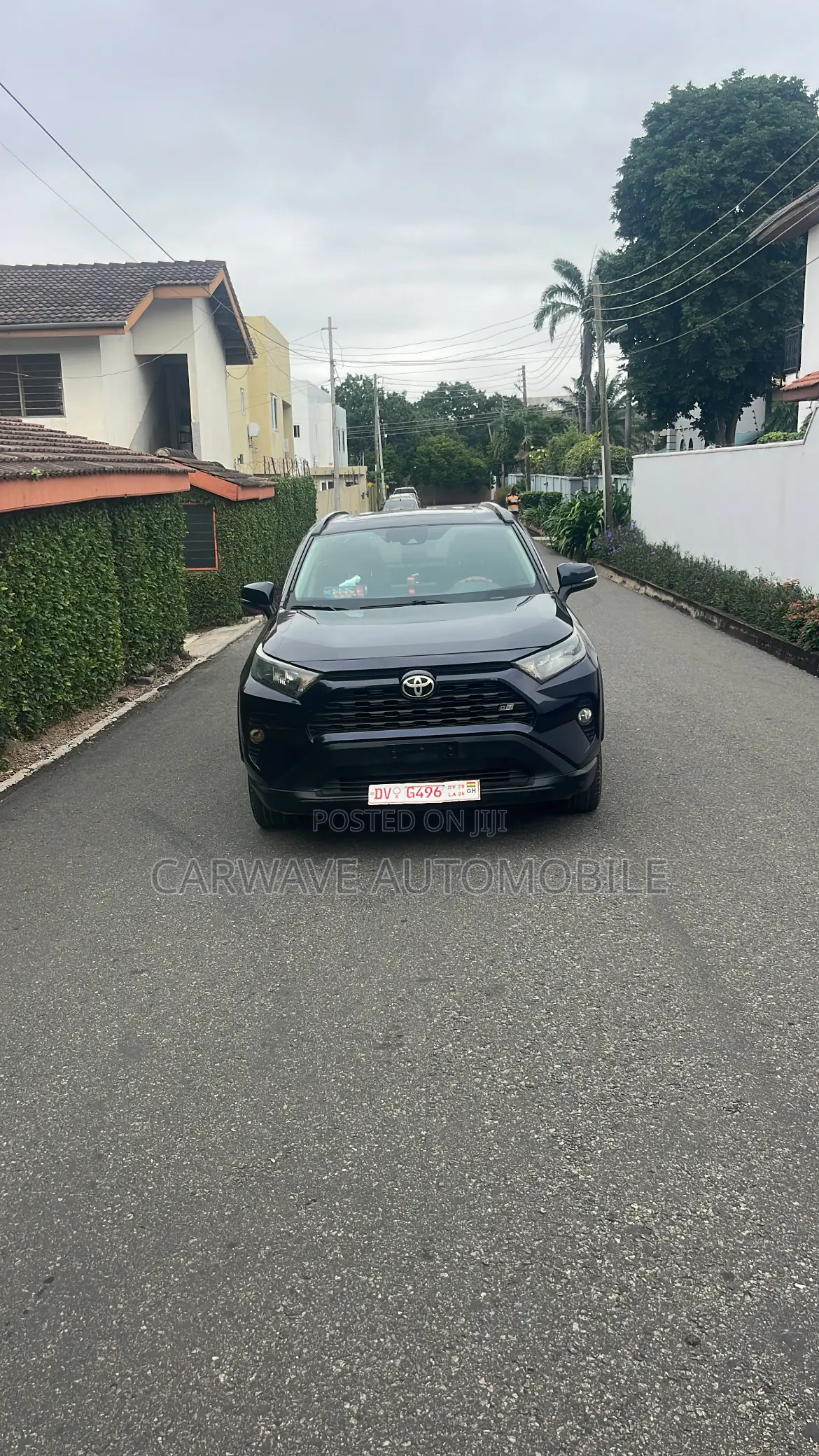 Toyota RAV4 XLE AWD 2020 Blue