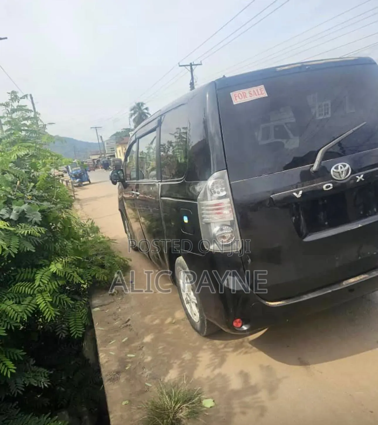 Toyota Voxy 2012 Black