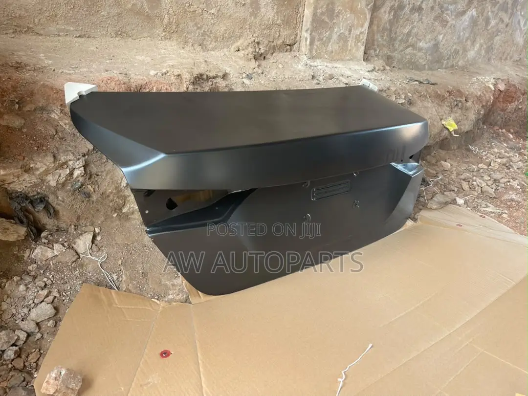 Nissan Sentra 2020-2024 Boot