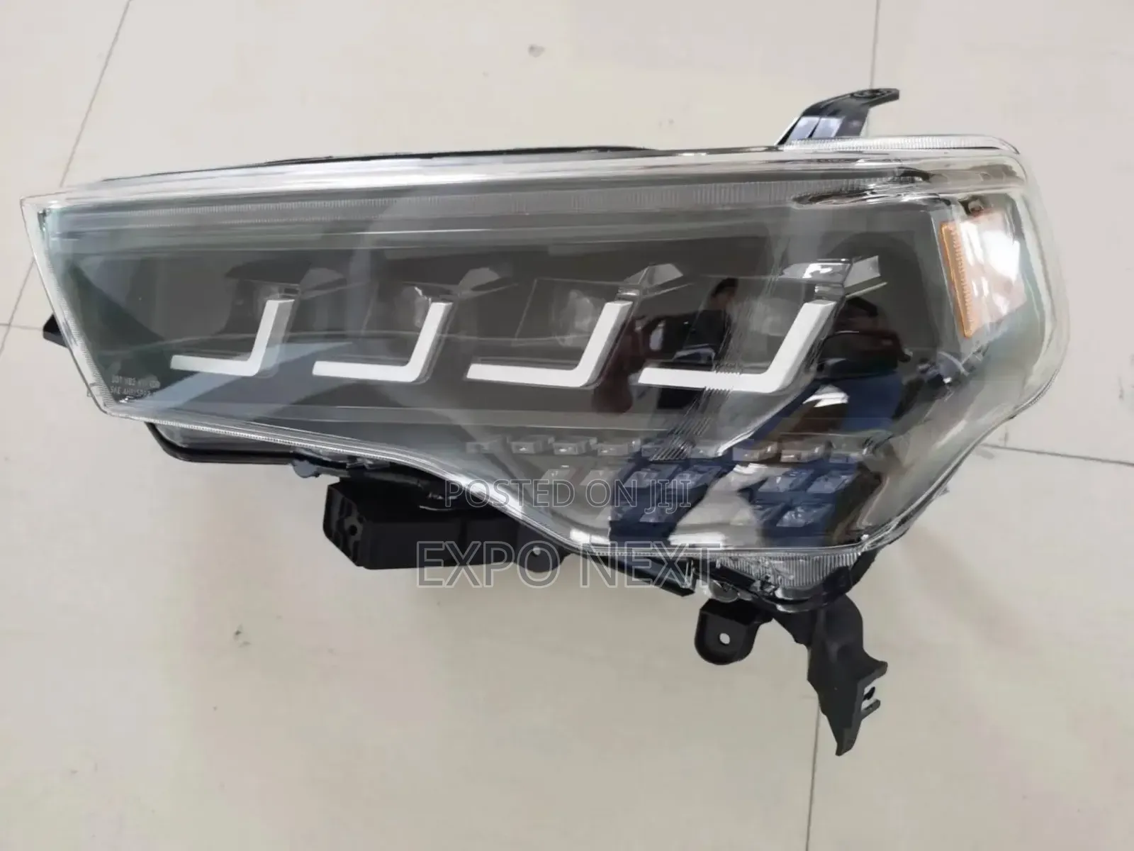 Headlight for Toyota 4 Runner 2014 - 2020
