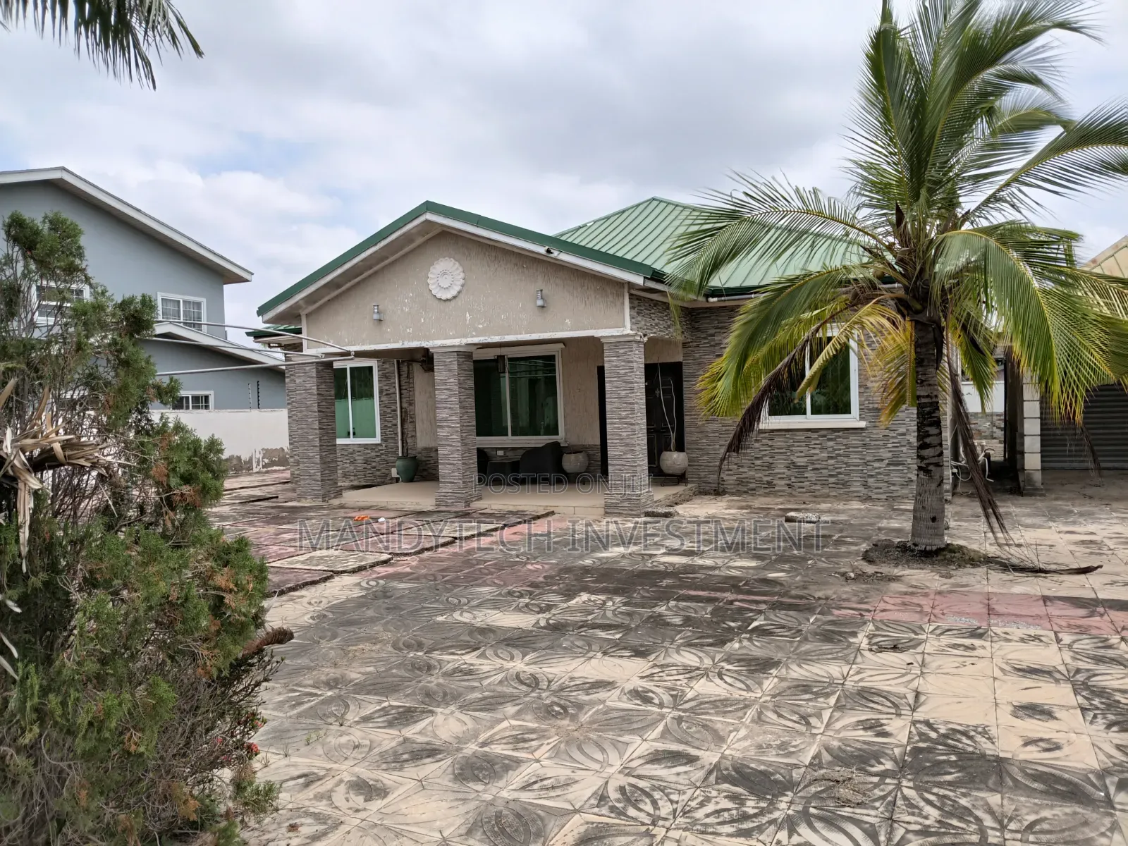 4bdrm House in Tema Metropolitan for sale