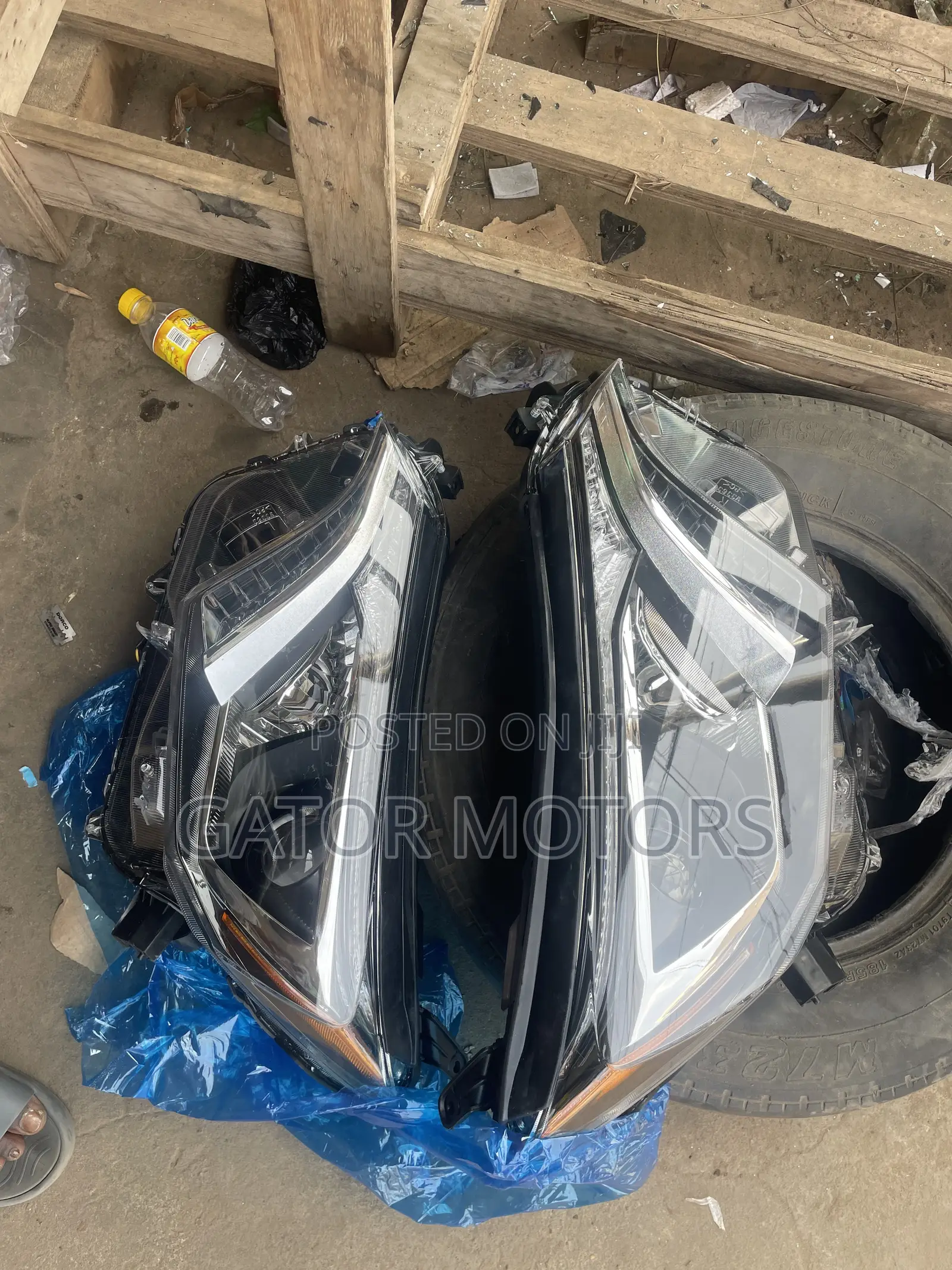 Rav4 2016 2017 2018 Headlight XLE LE Normal Without LED