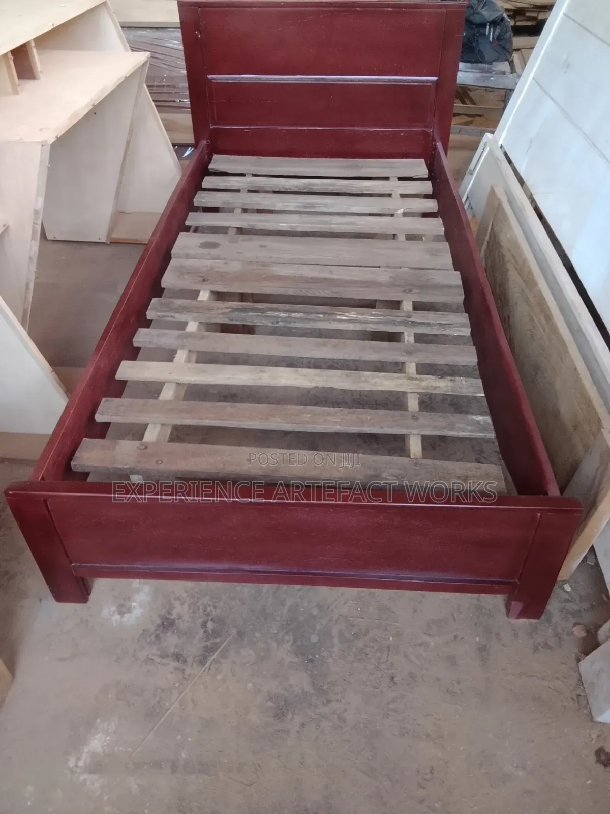 Sprayed Single Bed
