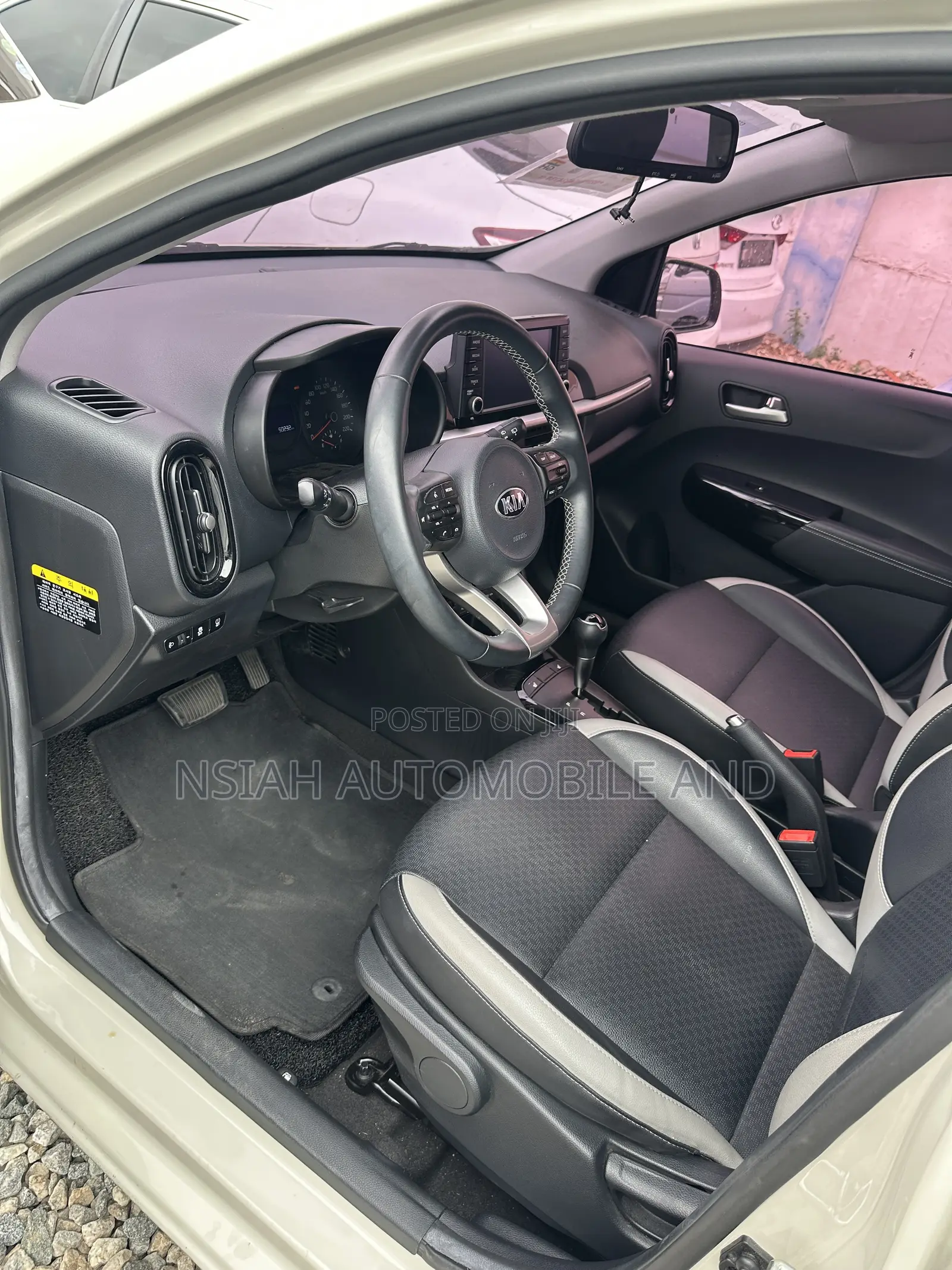 Kia Morning 2018 Beige