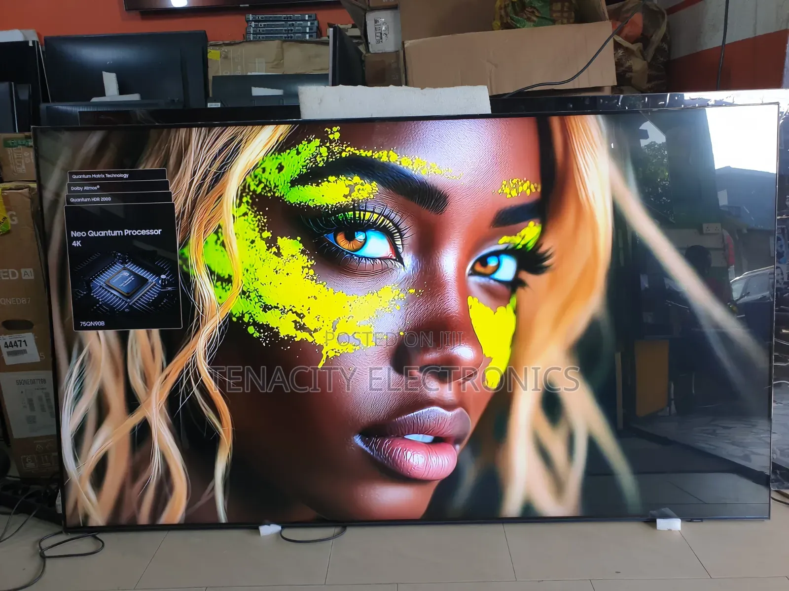 75"neo Qled Samsung Uhd HDR Smart Satellite TV