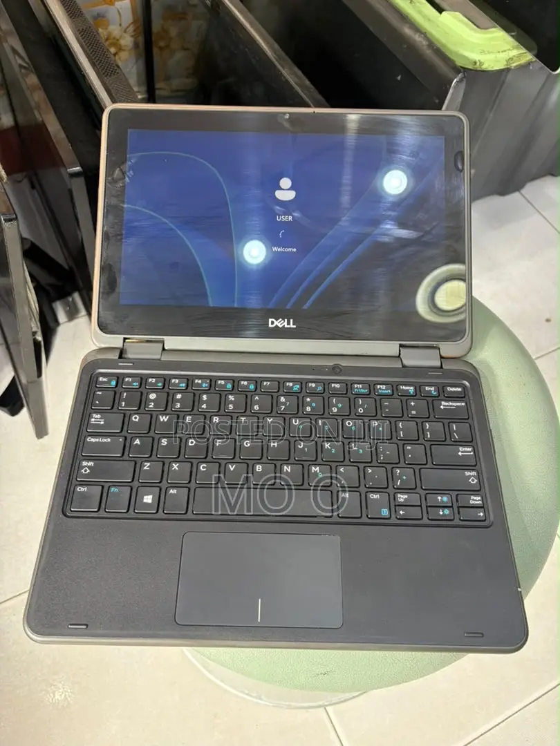 Laptop Dell Latitude 3190 2-in-1 4GB Intel Pentium SSD 128GB