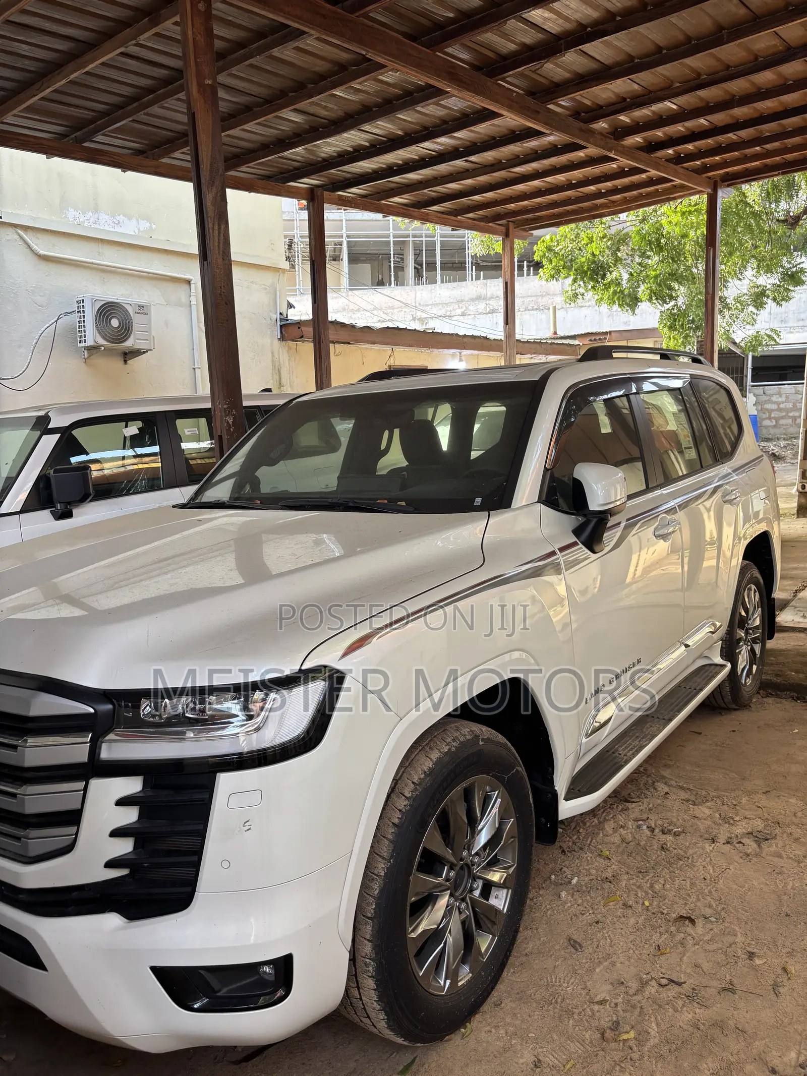 New Toyota Land Cruiser LC300 2024 White
