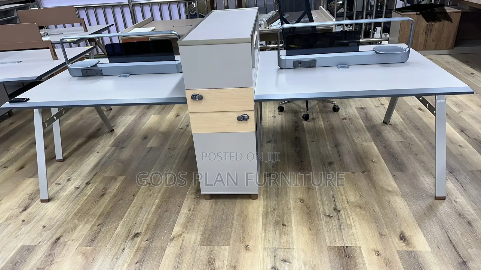 Workstation ( 5018B - 4)