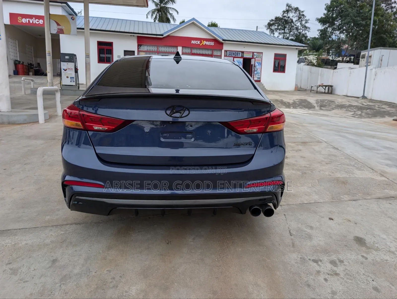 Hyundai Elantra Sport Sedan FWD (1.6L 4cyl 6M) 2017 Blue