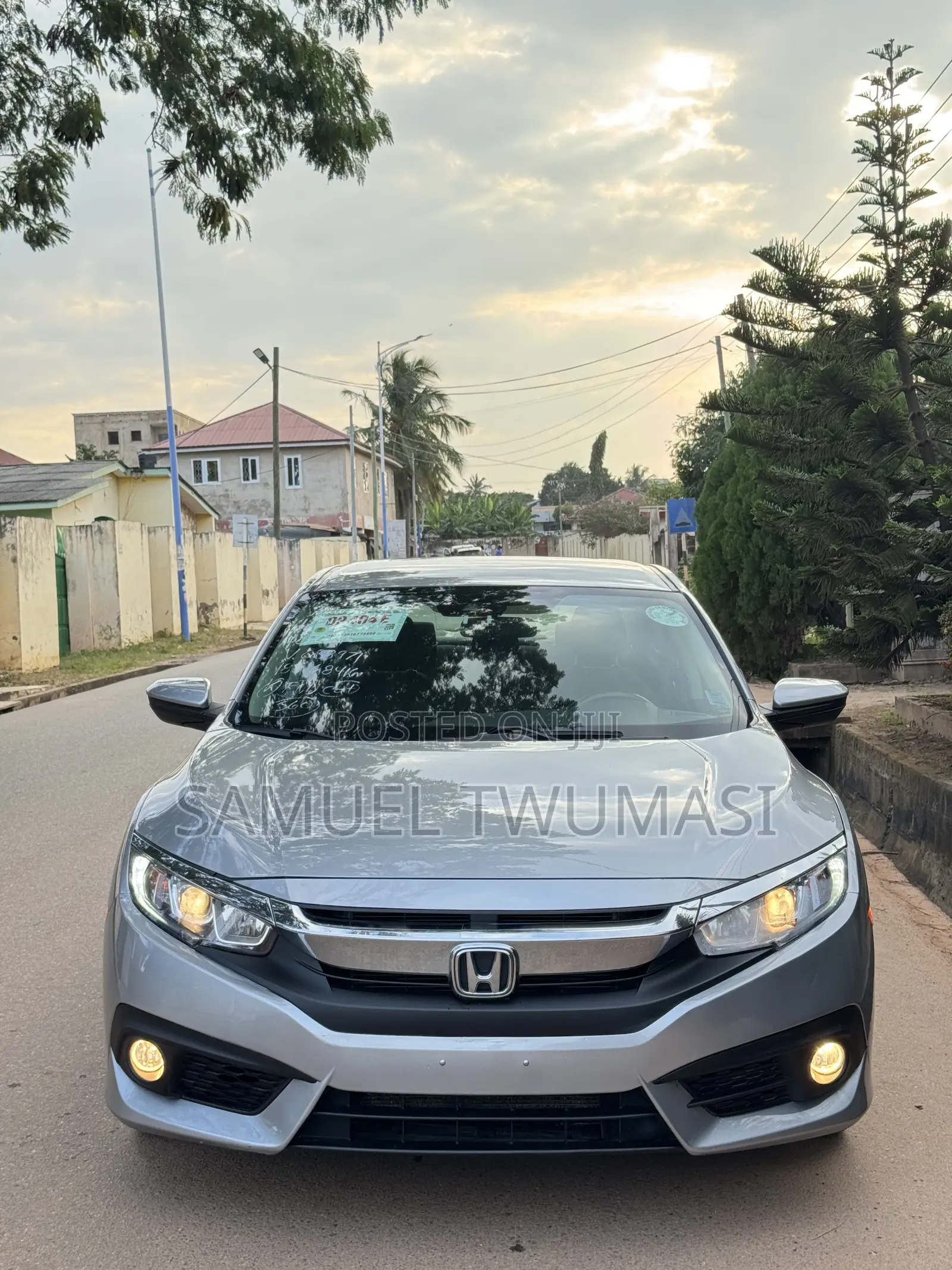 Honda Civic EX Sedan 2018 Gray