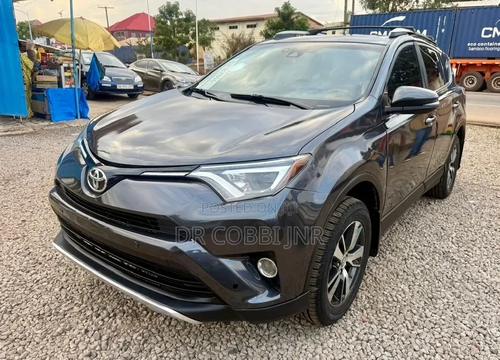 Toyota RAV4 2017 Gray