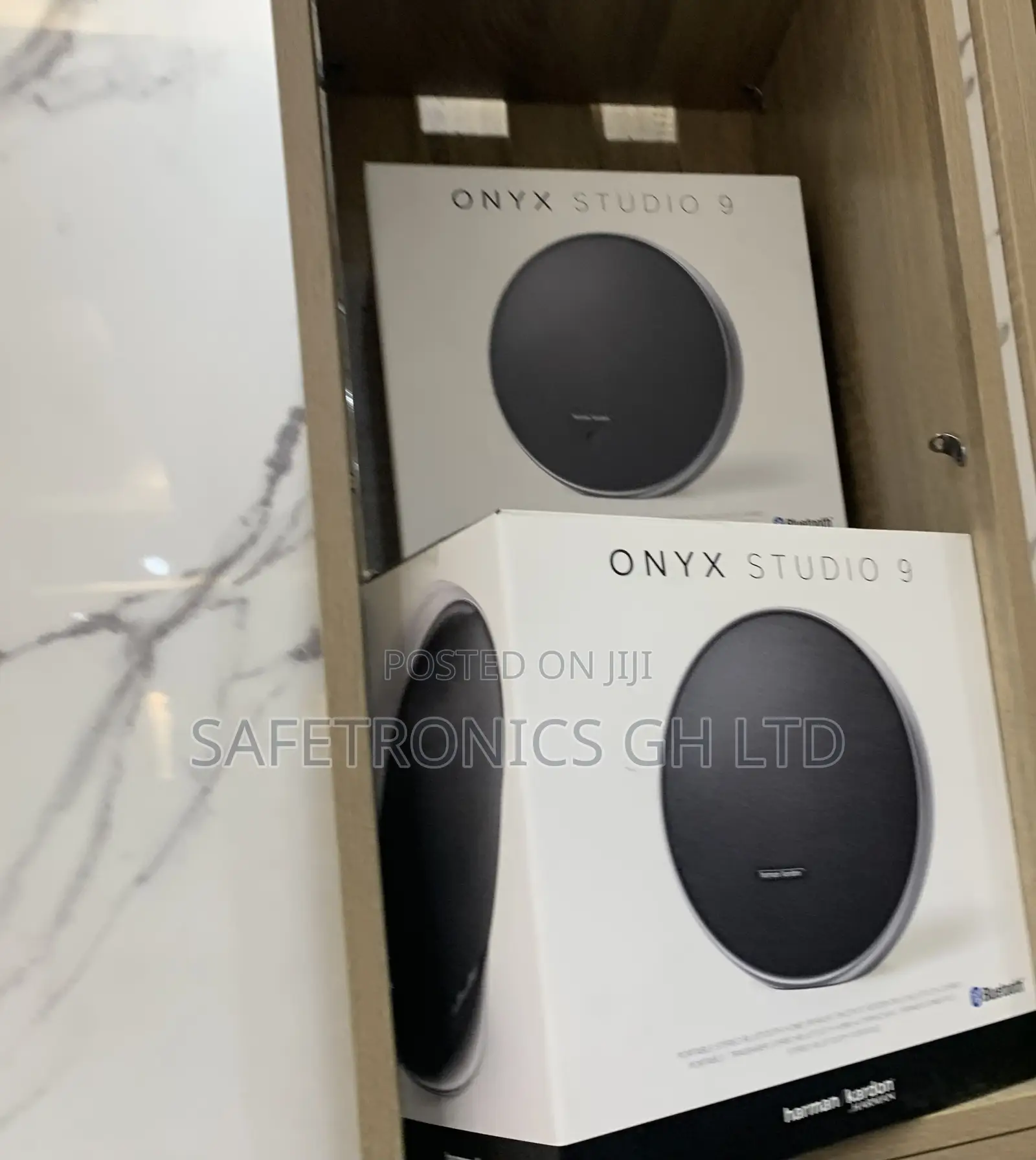 Neatly Boxed Harman Kardon Onyx Studio 9 Bluetooth Speaker