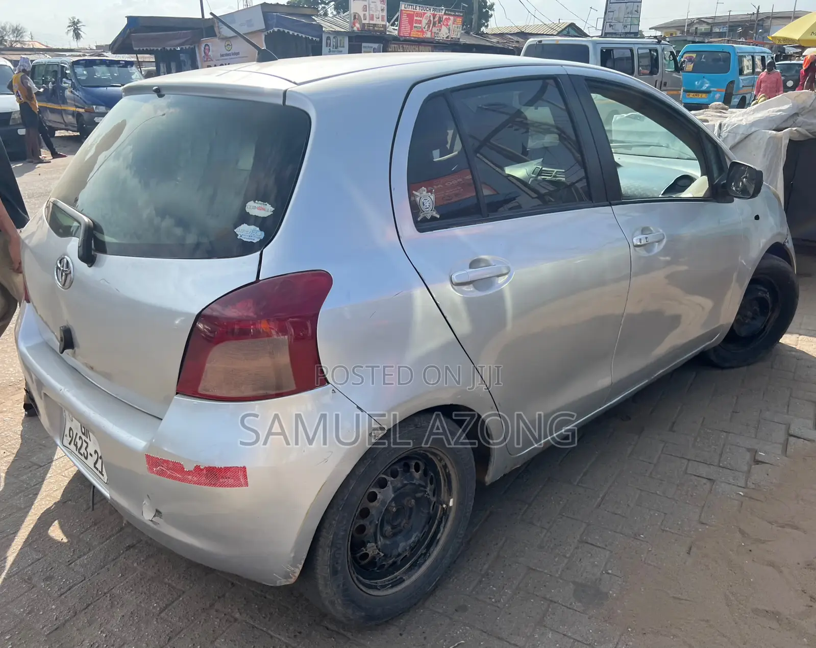 Toyota Vitz 1.3 AWD 3dr 2010 Silver