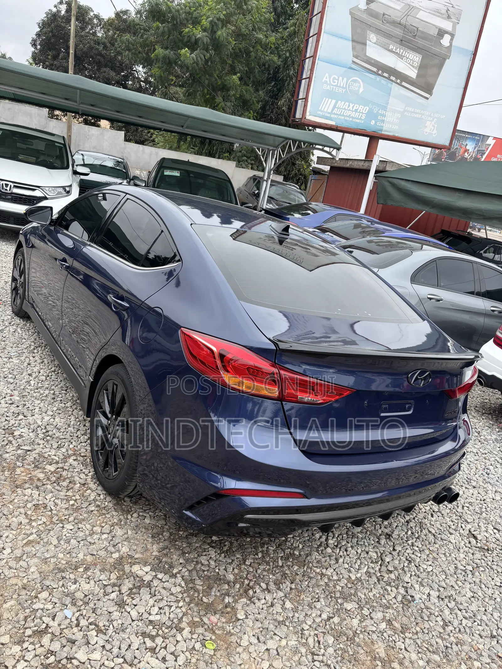 Hyundai Elantra Sport Sedan FWD (1.6L 4cyl 6M) 2017 Blue