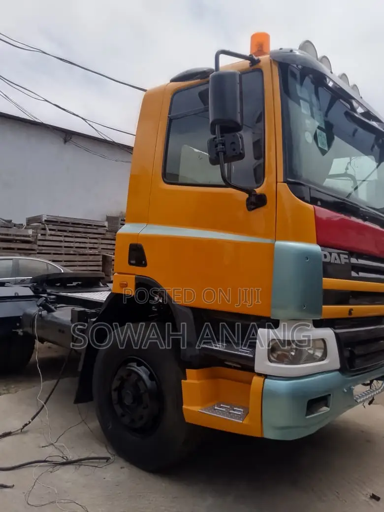 Trailer Head