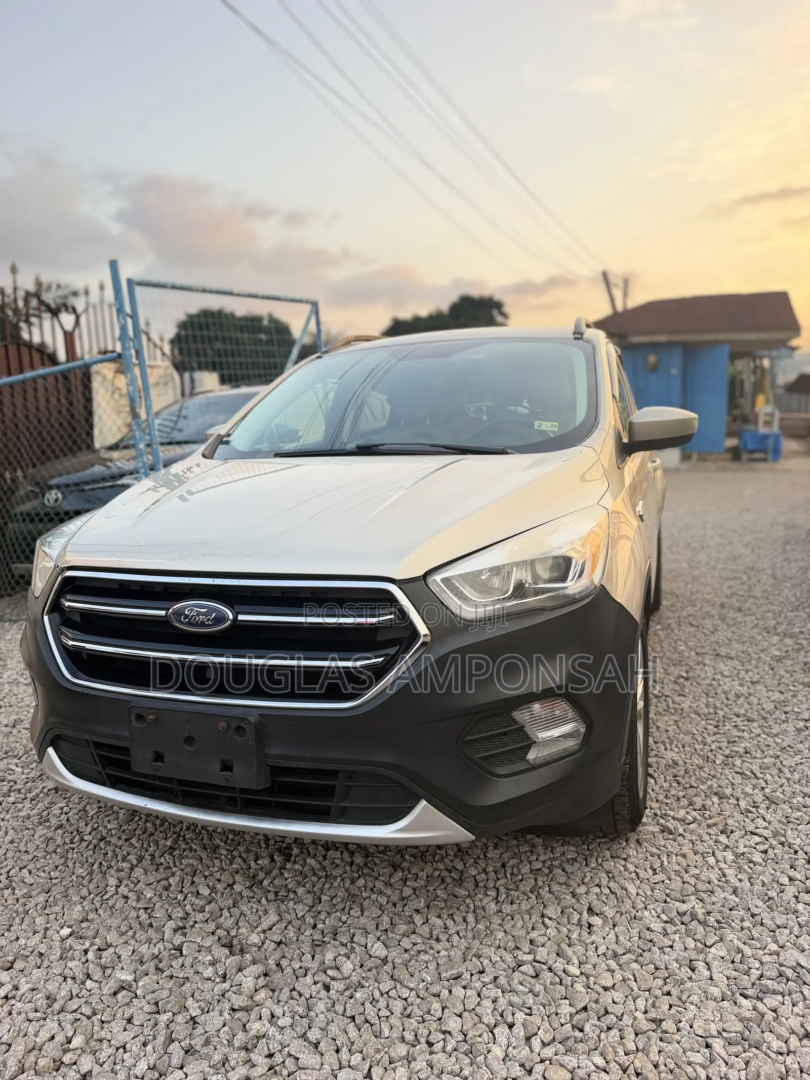 Ford Escape 2018 Beige
