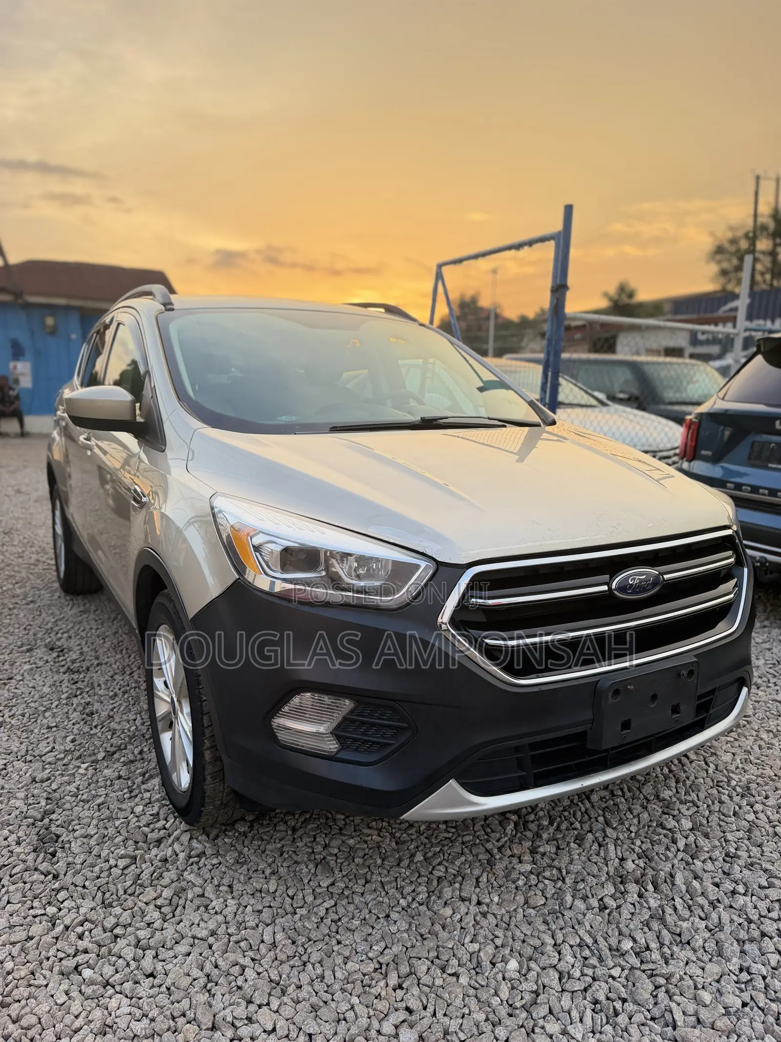 Ford Escape 2018 Beige