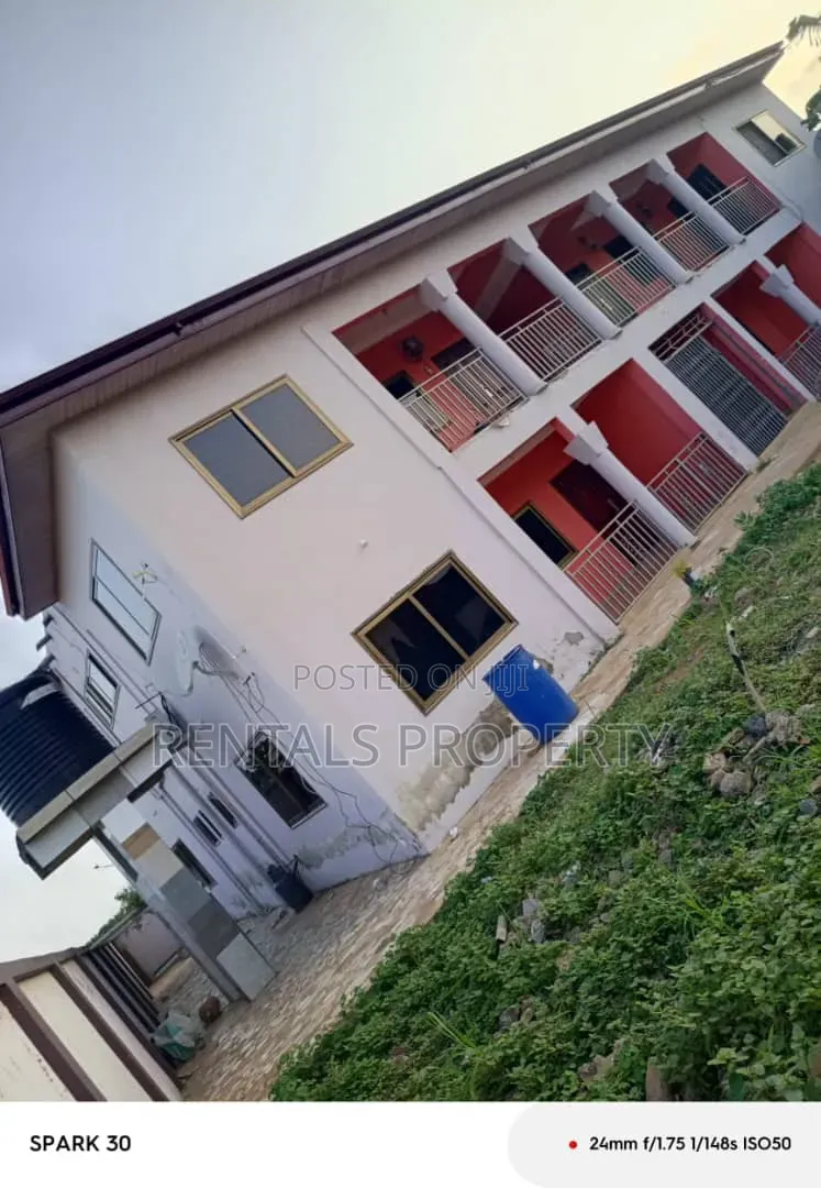 1bdrm Apartment in Amrahia for rent