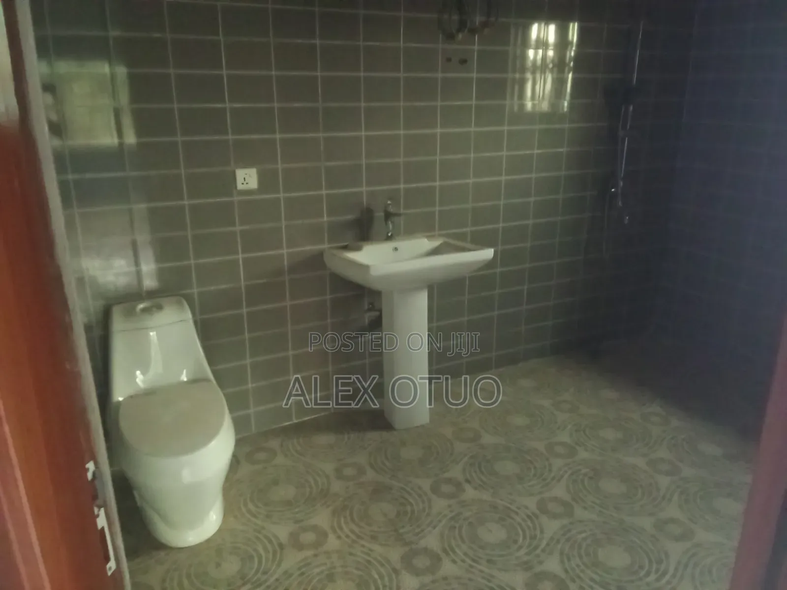 3bdrm Apartment in Alex Otuo Properties, Kumasi Metropolitan for rent
