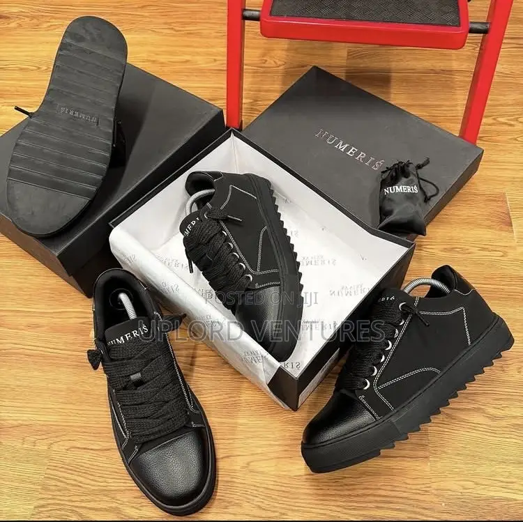Numeris Atelier Carbon (Black Premium Quality Sneakers / Trainers)