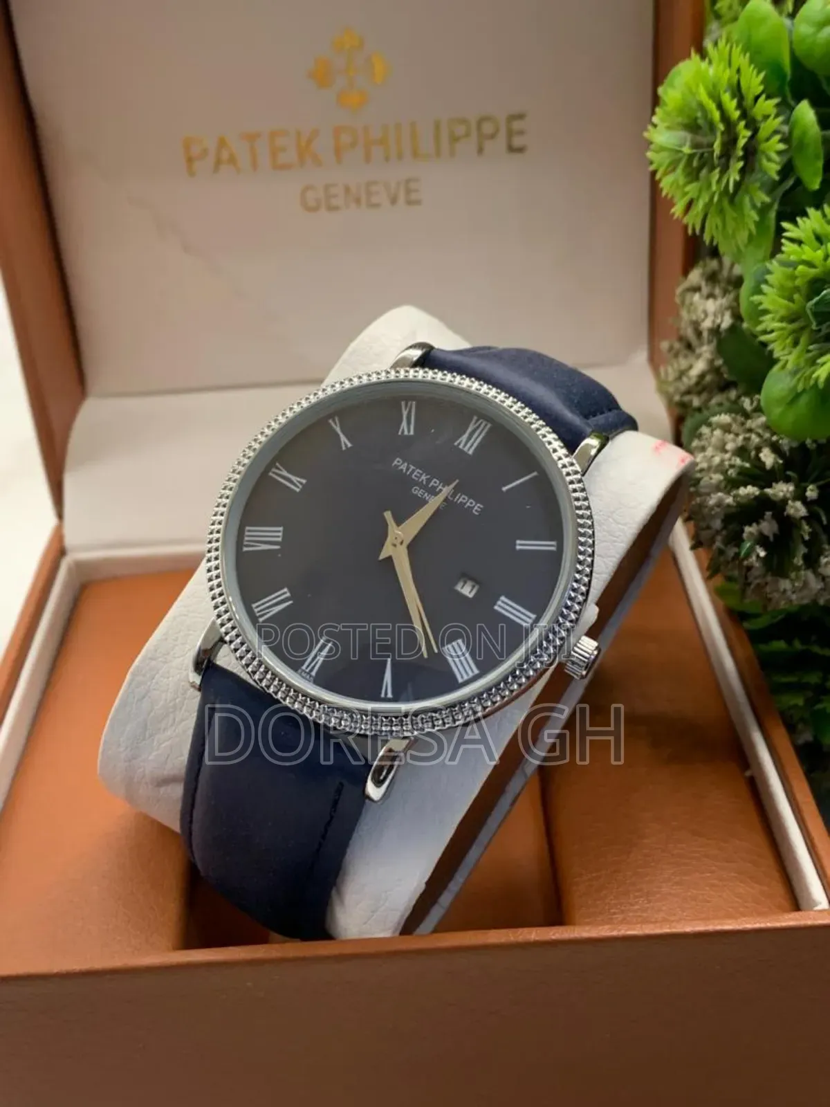 Patek Philippe Geneva Leather Watch for Men | Stylish Men’s Wristwatch