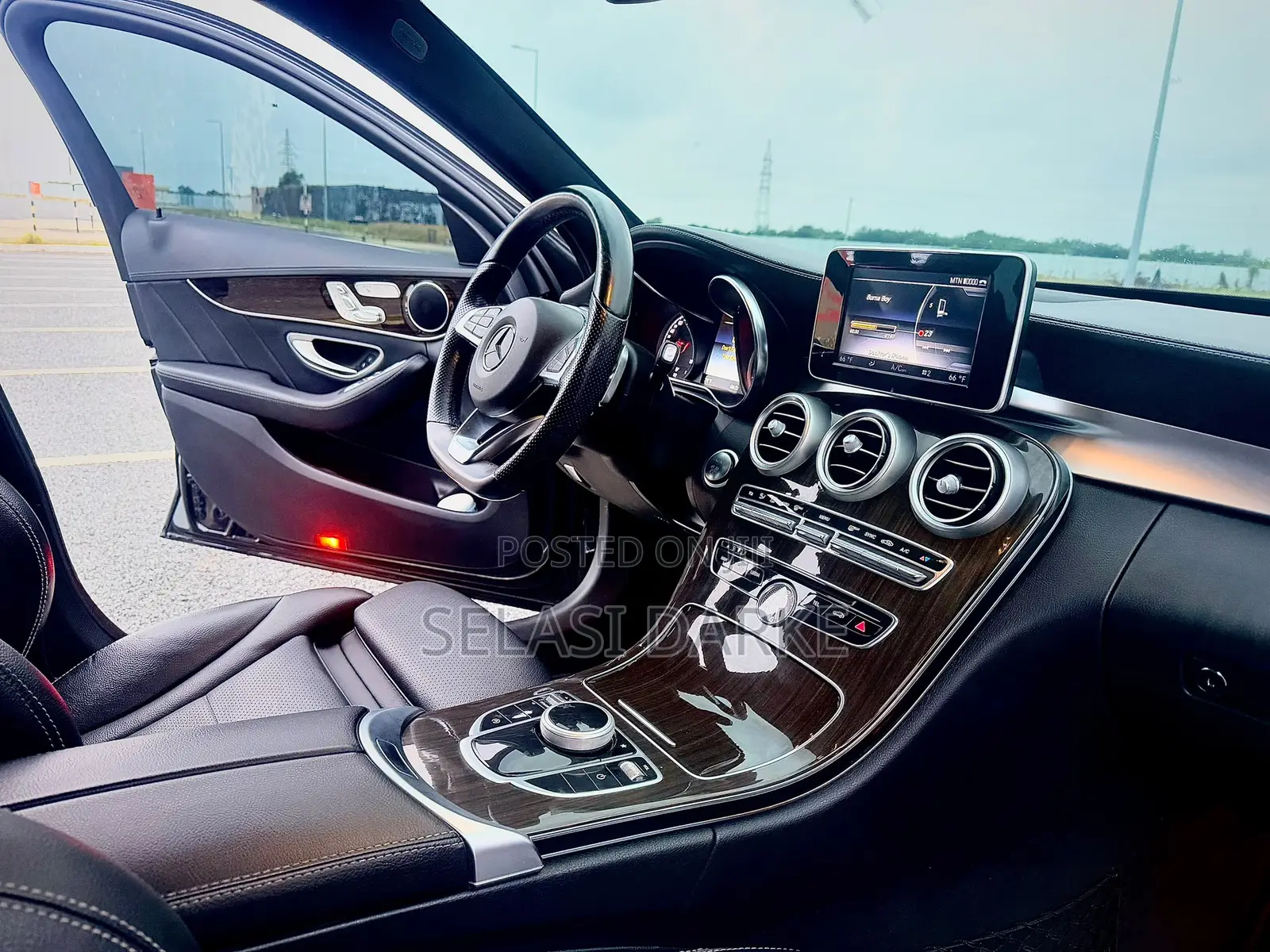 Mercedes-Benz C300 Luxury 4matic Sedan AWD (2.0L 4cyl 7A) 2017 Blue