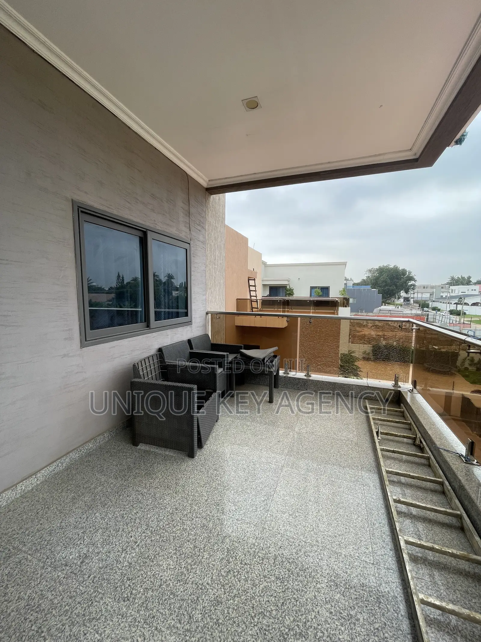 Furnished 3bdrm Apartment in Unique Key Agency, East Legon for rent