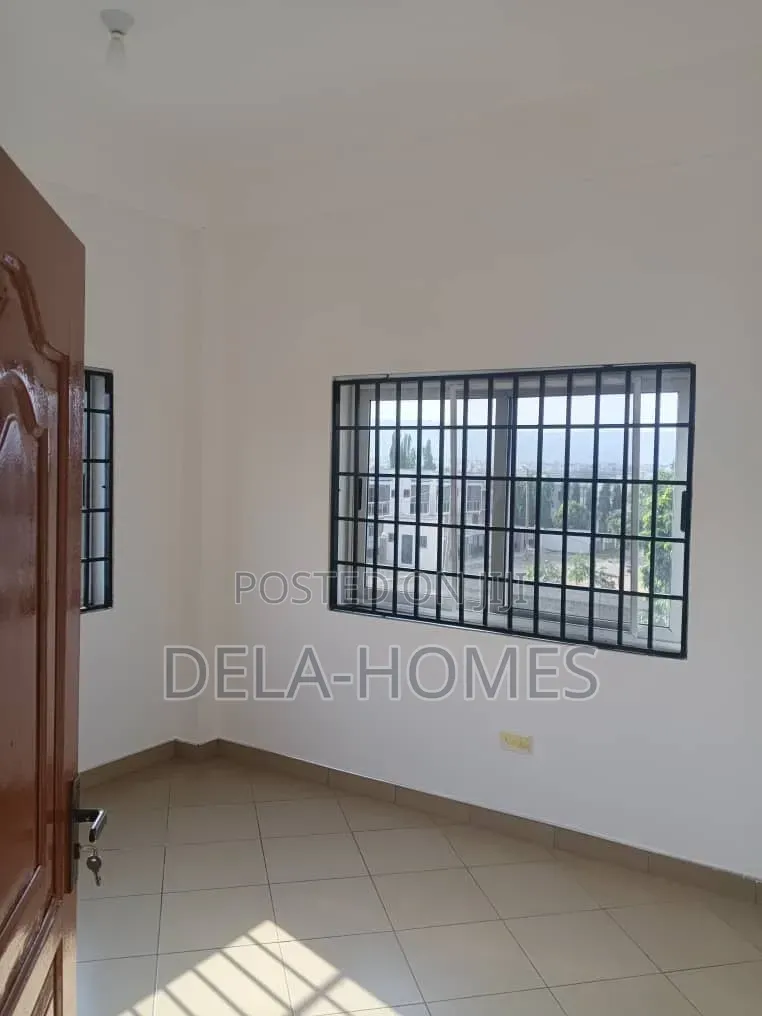 1bdrm Apartment in Zinic Estate, Oyarifa Mall Area for rent