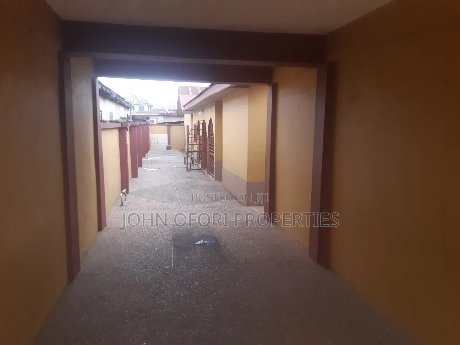 3bdrm Apartment in Oforikrom Poku, Kumasi Metropolitan for rent