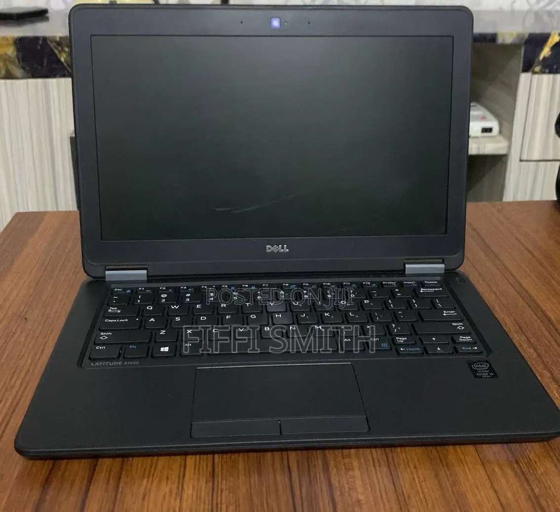 Laptop Dell Latitude 12 E7250 8GB Intel Core i5 SSD 256GB