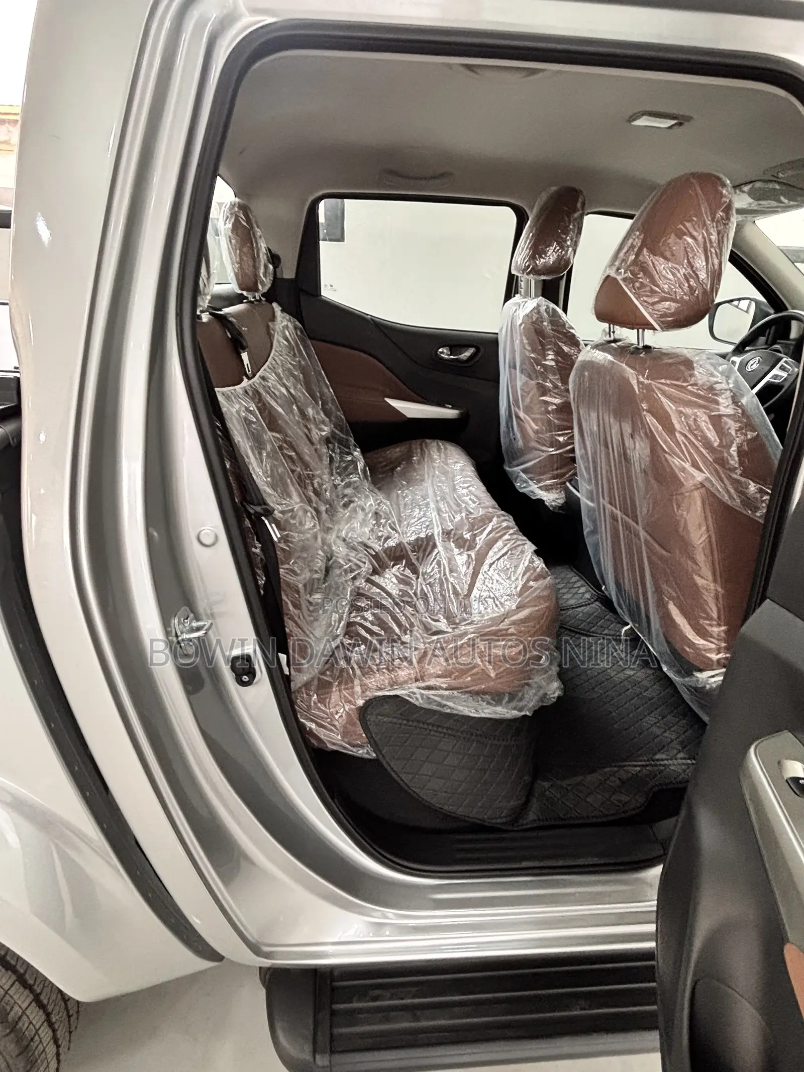 New Nissan Pick-Up 2025 Silver