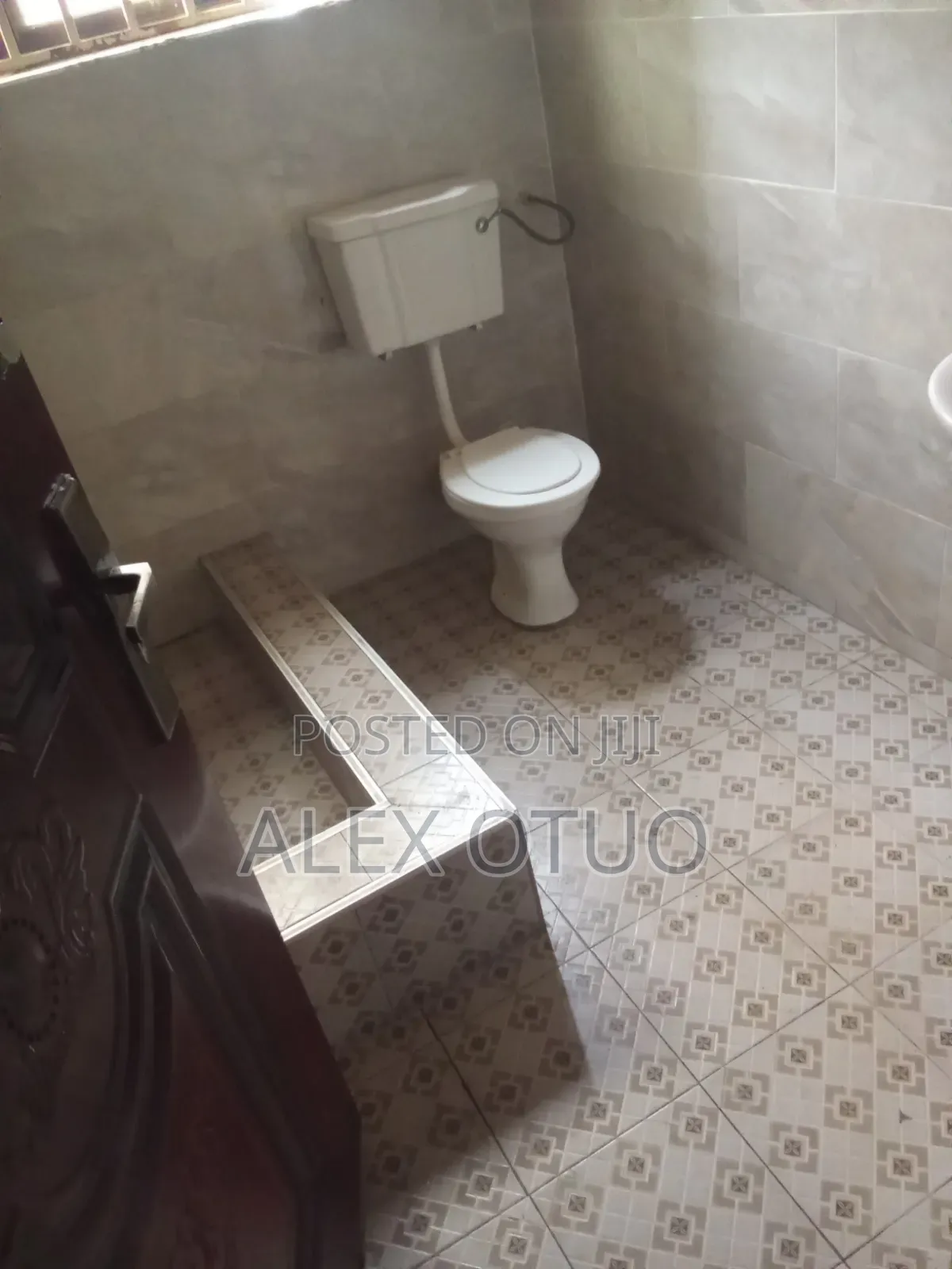 2bdrm Apartment in Alex Otuo Properties, Ejisu-Juaben Municipal